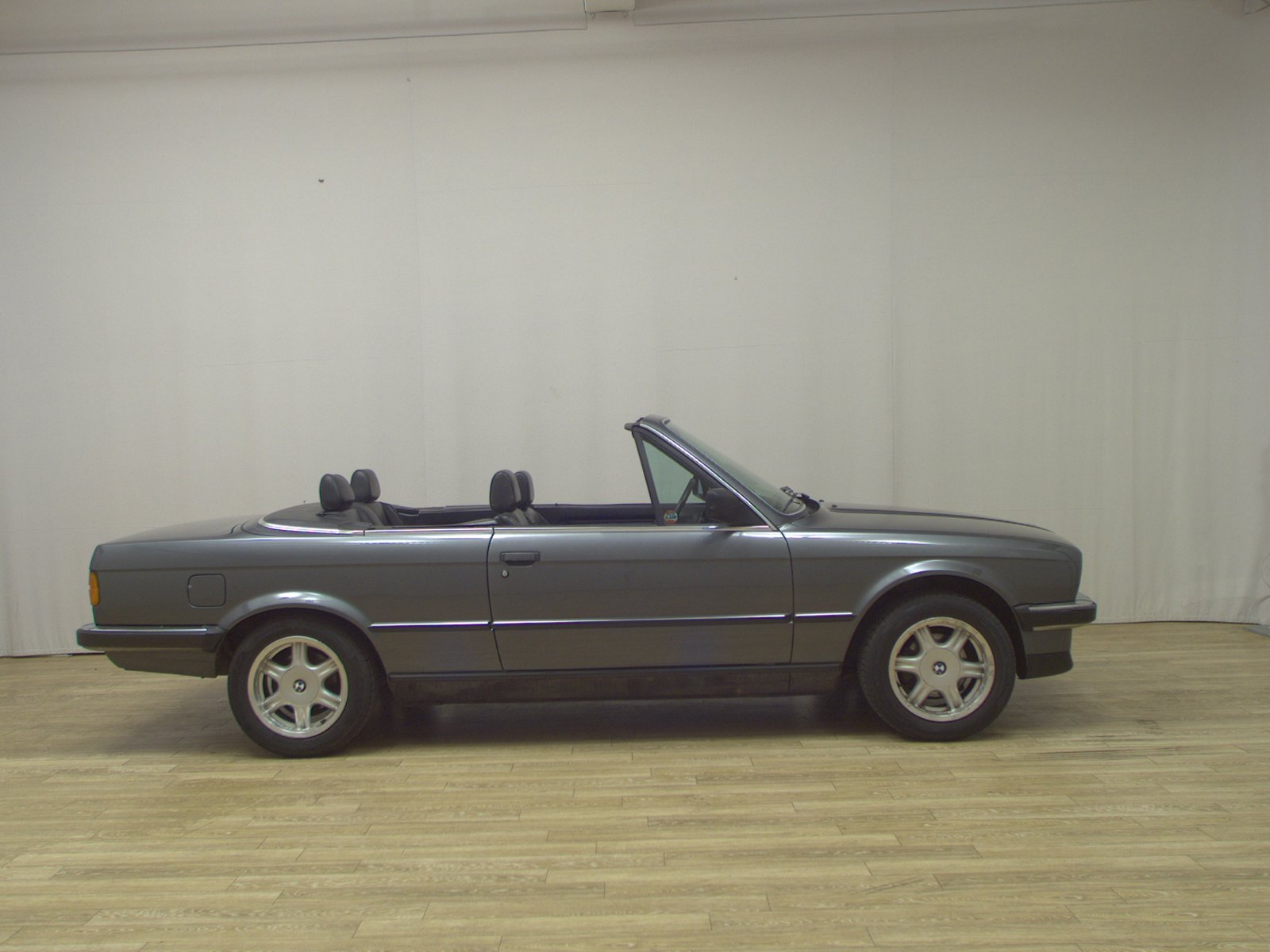 BMW 325i Cabrio