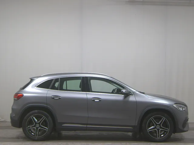 Mercedes-Benz GLA 220 d AMG-Line