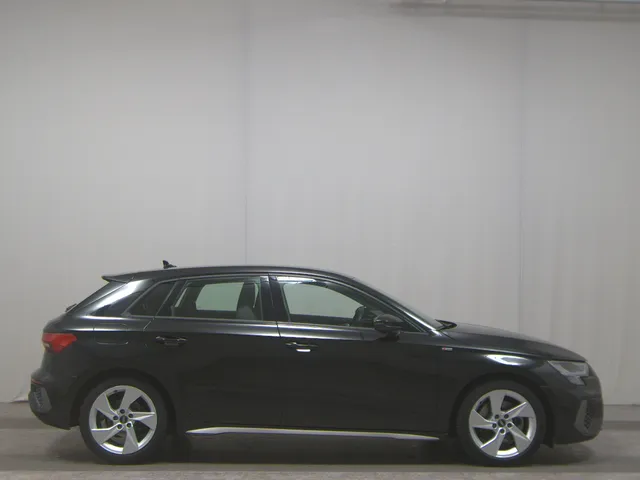 Audi A3 Sportback 30 TFSI S-Line
