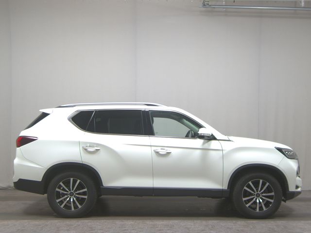 SSANGYONG REXTON 2.2 D 4x4 7-Sitzer Navi LED AHK RFK