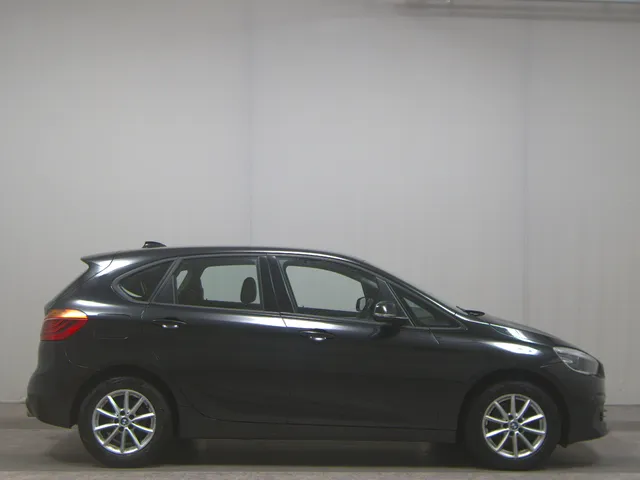 BMW 218 Active Tourer Advantage