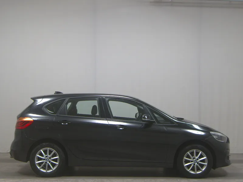 BMW 218 Active Tourer Advantage