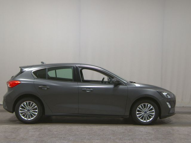 FORD Focus 1.0 EB Titanium -Motorschaden- FORD Focus 1.0 EB Titanium -Motorschaden-