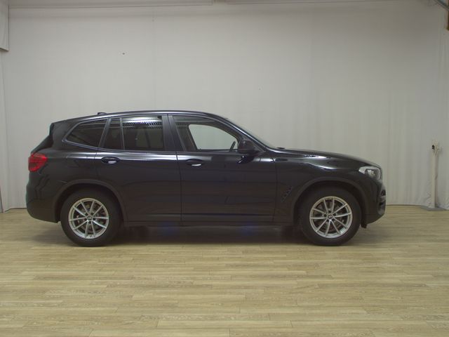 BMW X3 XDrive20i Advantage LC+ Navi LED AHK RfK SHZ