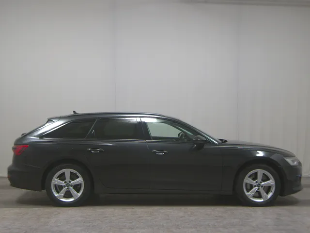 Audi A6 Avant 55 TFSI e Qu. sport