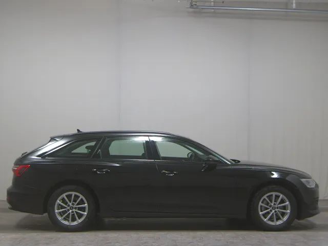 Audi A6 Avant 45 TFSI