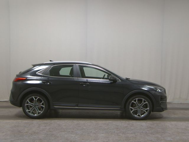 KIA Cee'd 1.6 CRDI Spirit LEDER NAVI KLIMAAUT LED RADIO KIA Cee'd 1.6 CRDI Spirit LEDER NAVI KLIMAAUT LED RADIO