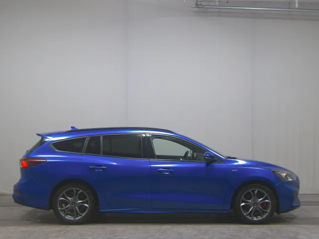Ford Focus Turnier 1.5 EB ST-Line X
