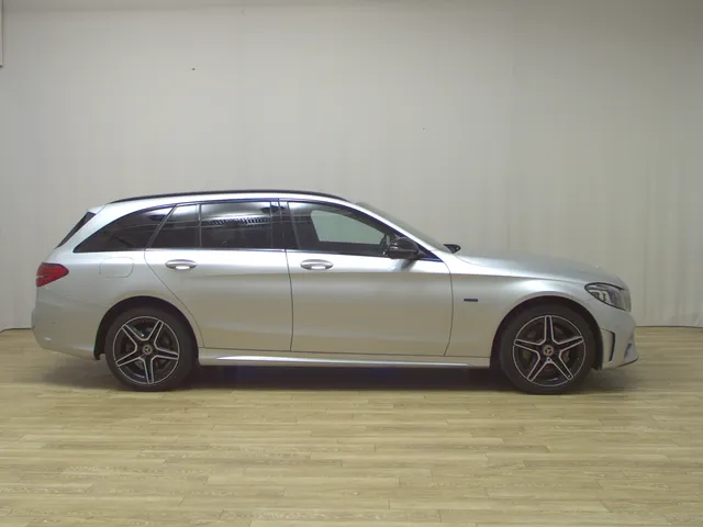 Mercedes-Benz C 300 T de AMG-Line