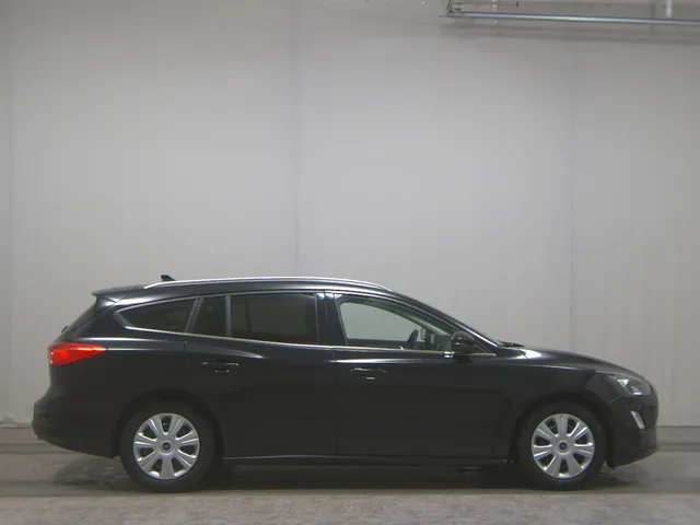 Ford Focus Turnier 2.0 EB Titanium