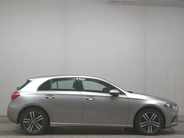 Mercedes-Benz A 220 d