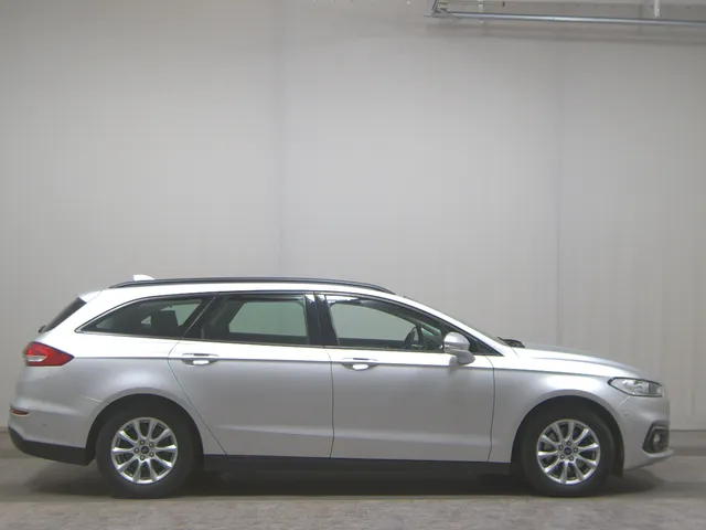 Ford Mondeo Turnier 2.0 EB Trend