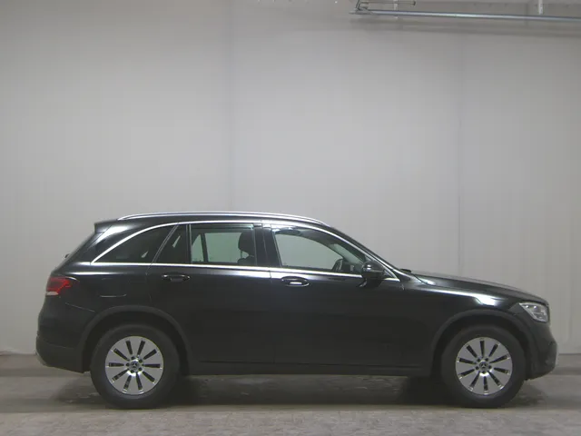 Mercedes-Benz GLC 220 d 4M