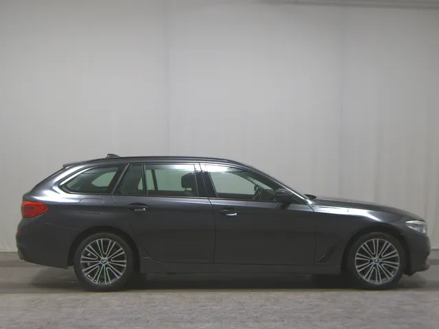 BMW 540d Touring xDr Sport-Line