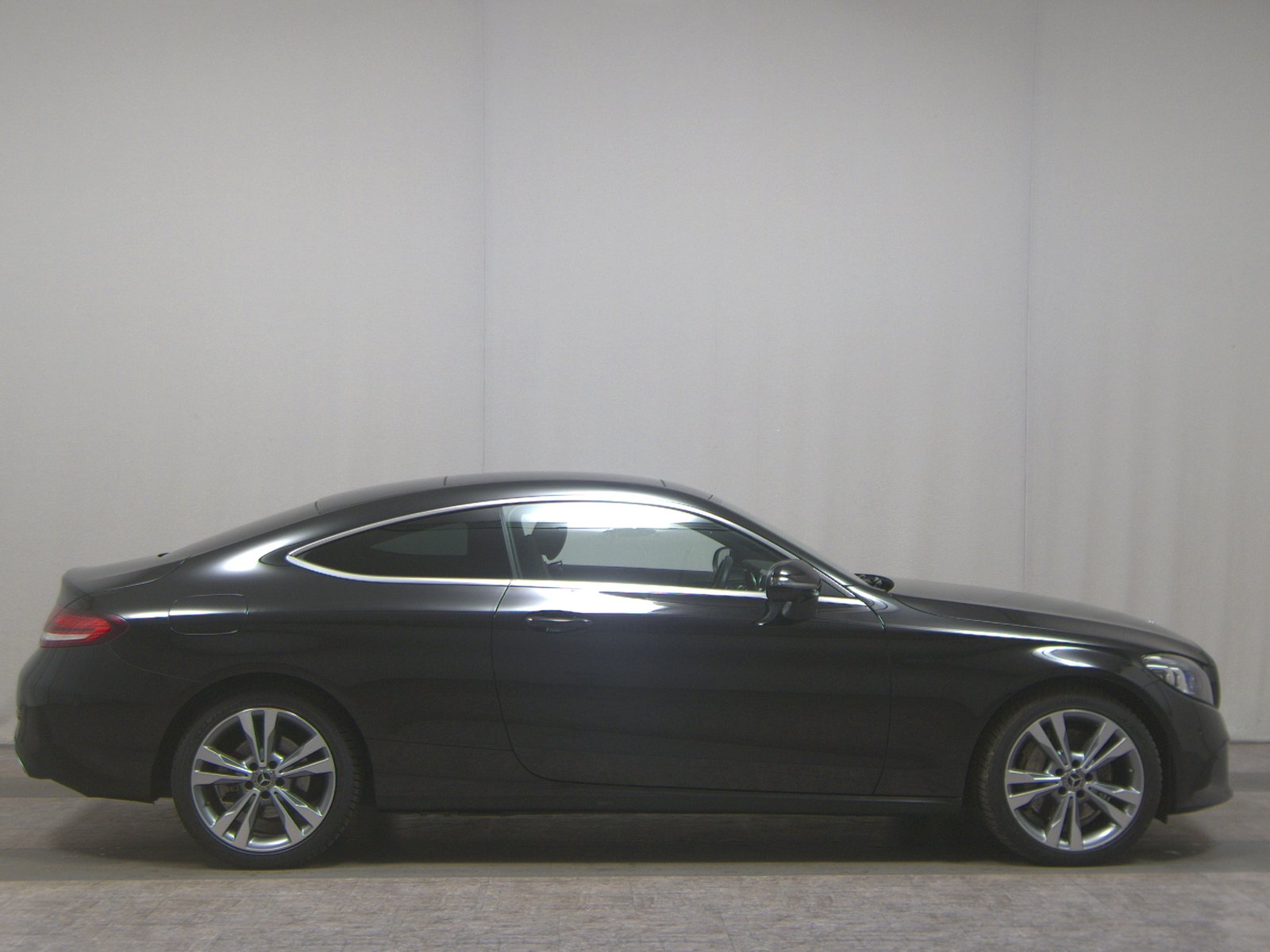 Mercedes-Benz C 400