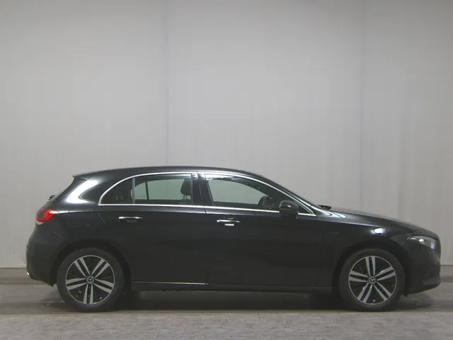 Mercedes-Benz A 250 e Progressive