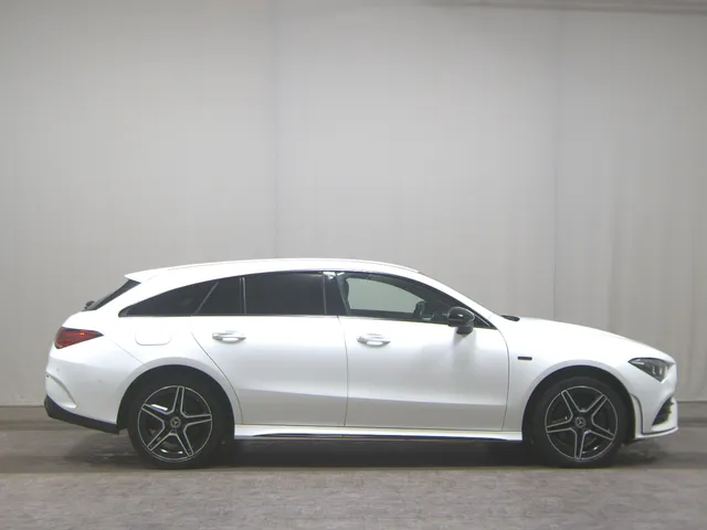 Mercedes-Benz CLA 250 Shooting Brake e AMG-Line