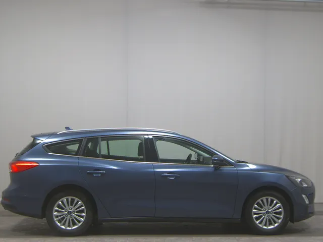 Ford Focus Turnier 1.0 EB Titanium