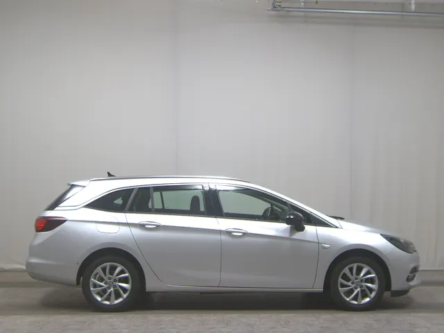 Opel Astra ST 1.2 Turbo