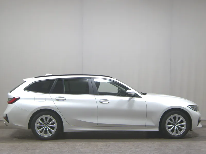 BMW 318iA Touring