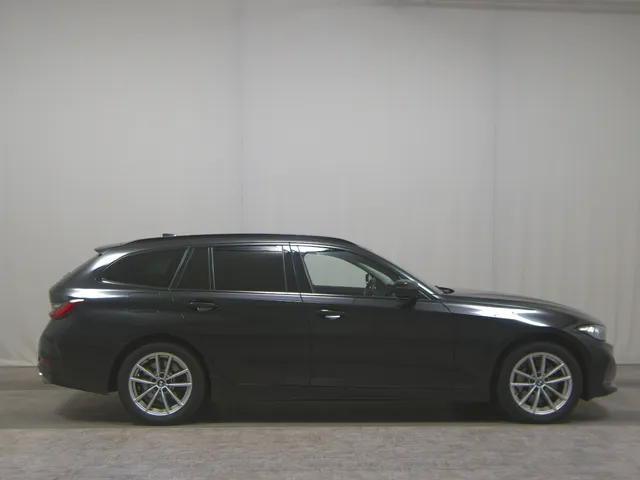 BMW 330dA Touring xDr