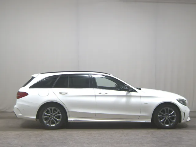 Mercedes-Benz C 220 T d AMG-Line