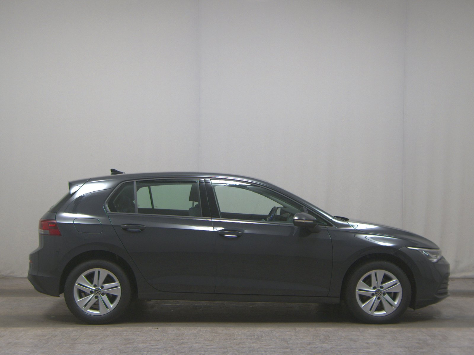 Volkswagen Golf-8