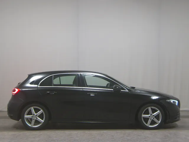 Mercedes-Benz A 220 d AMG-Line