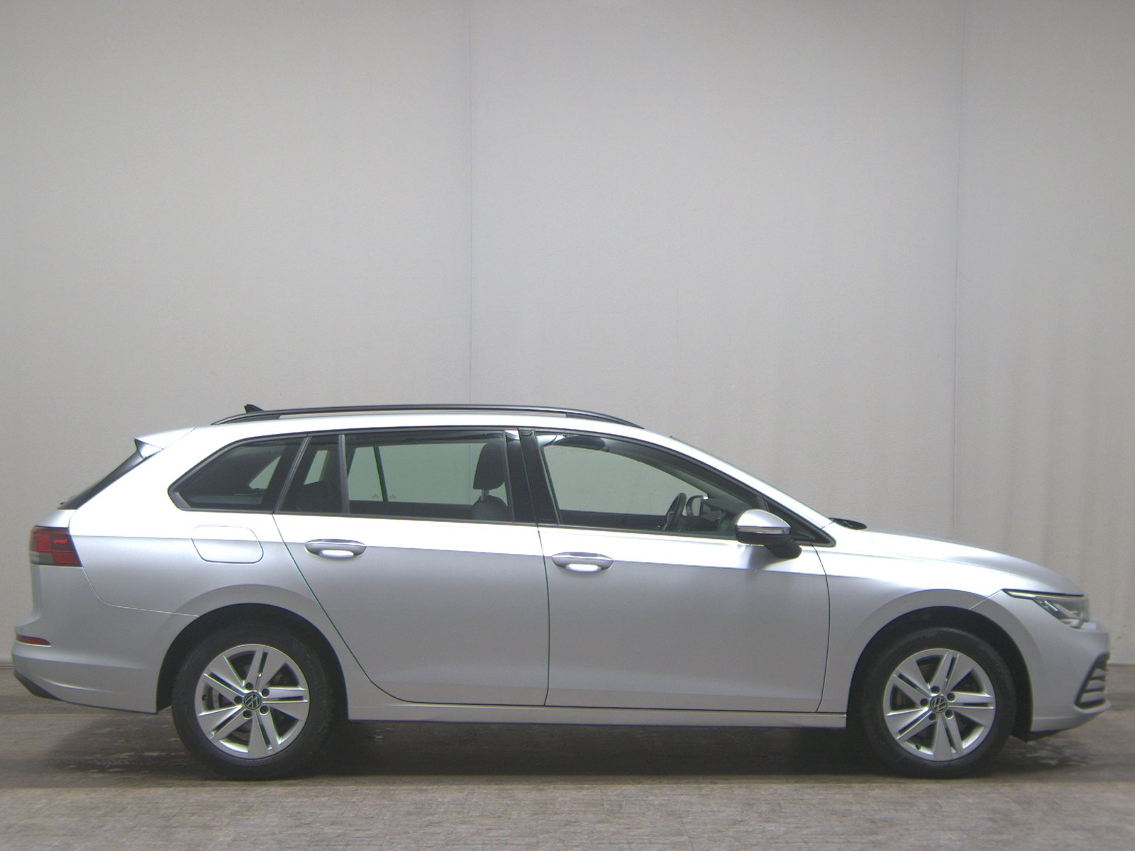 Volkswagen Golf-8