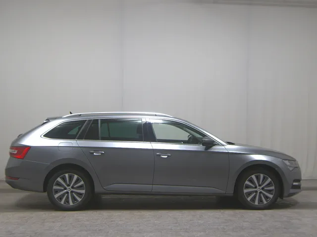 Skoda Superb Kombi 2.0 TDI Ambition