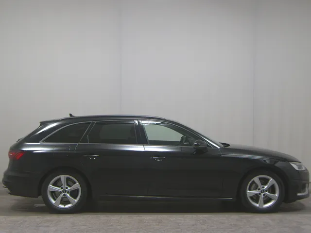 Audi A4 Avant 40 TDI advanced