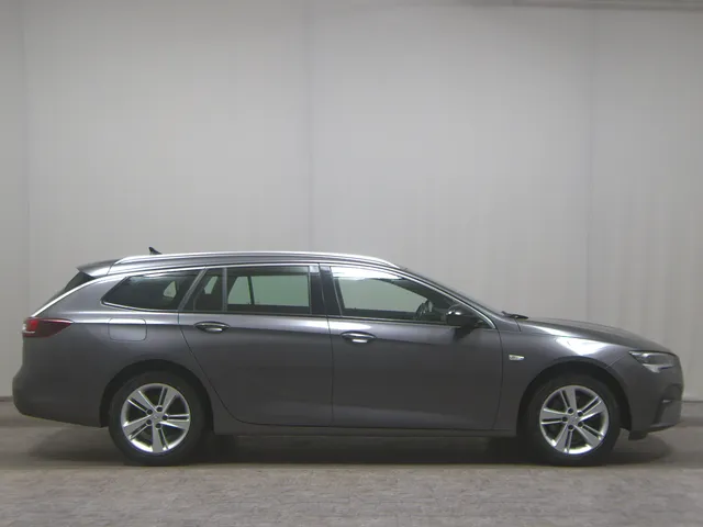 Opel Insignia ST 2.0 D Elegance