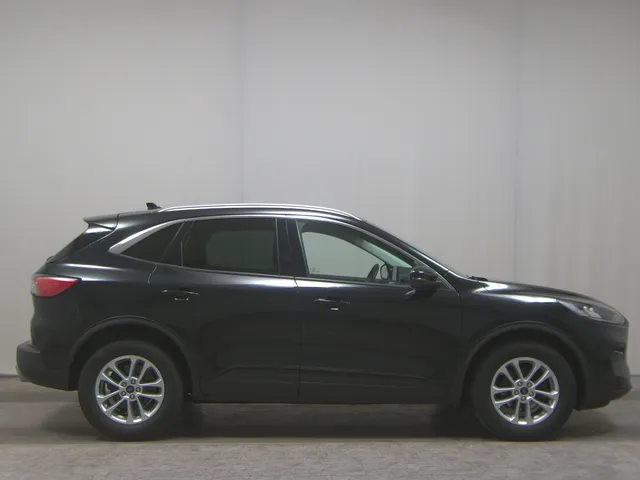 Ford Kuga 1.5 EB Titanium