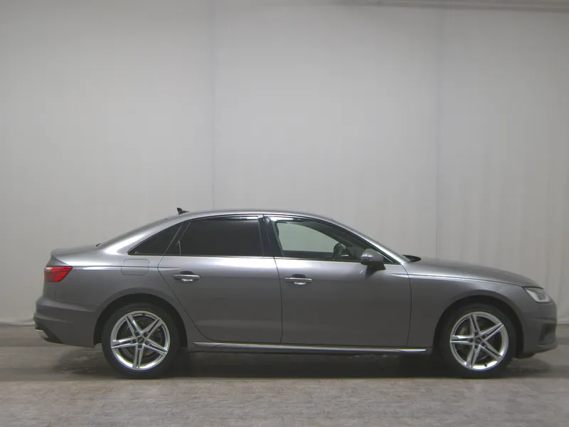 Audi A4 40 TDI advanced