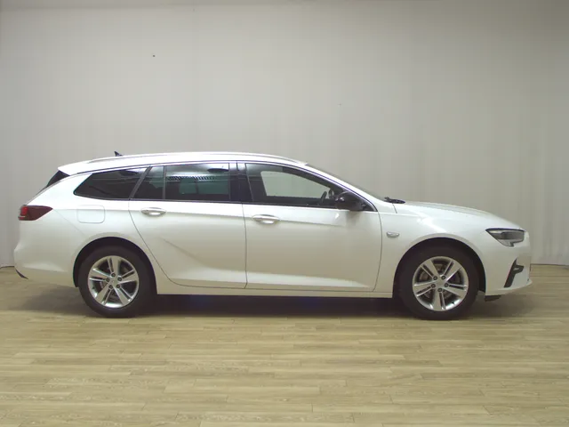 Opel Insignia ST 1.5 D Business Ed.