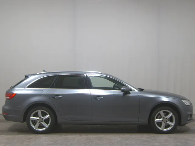 Audi A4 Avant 40 TDI sport
