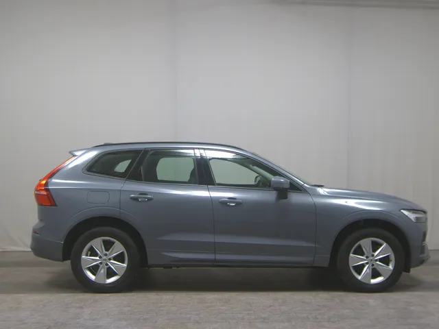 Volvo XC60 B4 Momentum