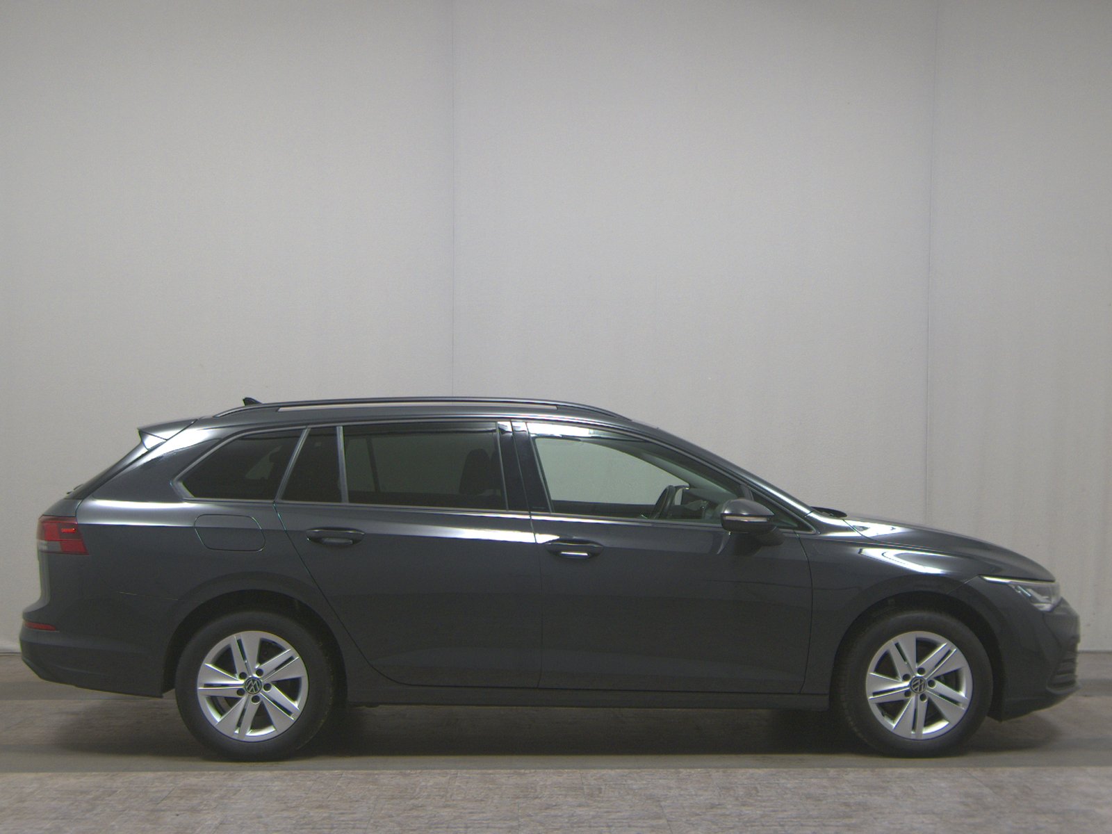 Volkswagen Golf-8
