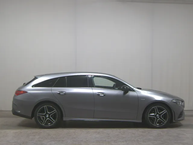 Mercedes-Benz CLA 200 SB d AMG-Line