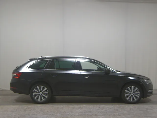 Skoda Superb Kombi 2.0 TDI Style