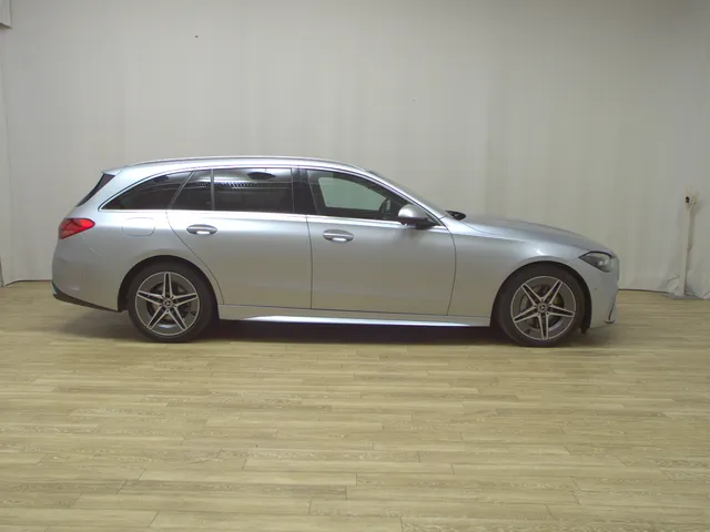 Mercedes-Benz C 220 T d AMG-Line
