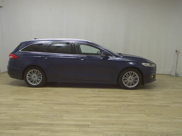 Ford Mondeo Turnier 2.0 EB Titanium