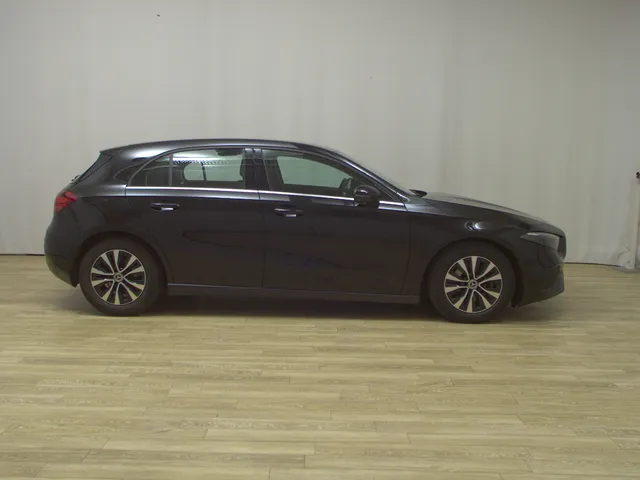 Mercedes-Benz A 200 d