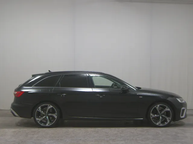Audi A4 Avant 35 TDI S-Line