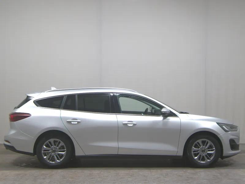 Ford Focus Turnier 1.5 EB Titanium X