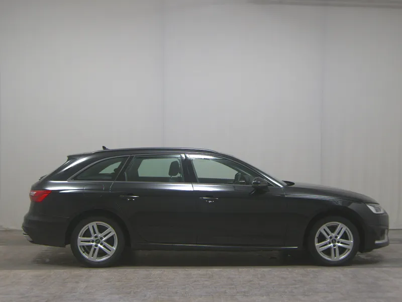 Audi A4 Avant 35 TDI advanced
