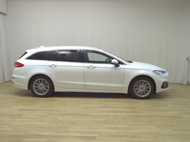 Ford Mondeo Turnier 2.0 EB Titanium