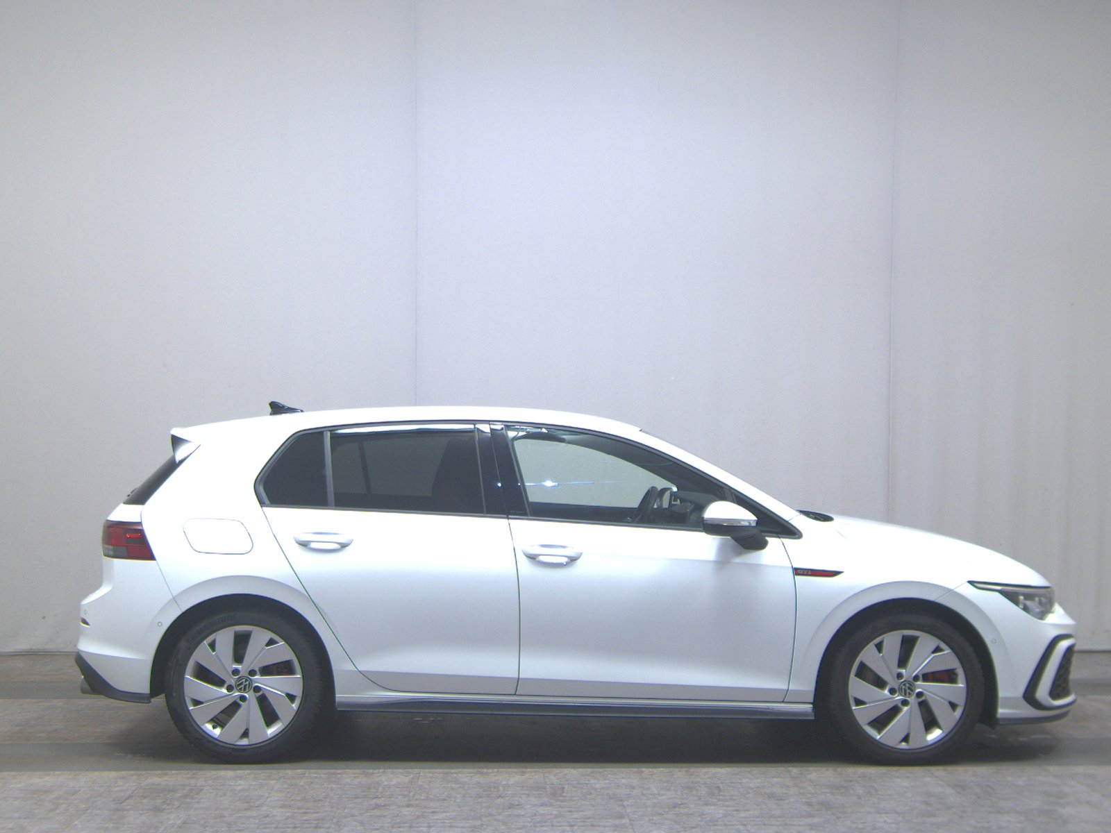 Volkswagen Golf-8