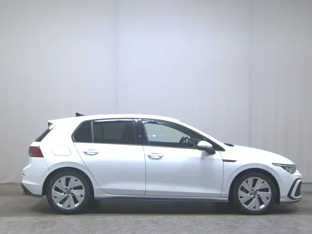 Volkswagen Golf-8 2.0 TSI GTI