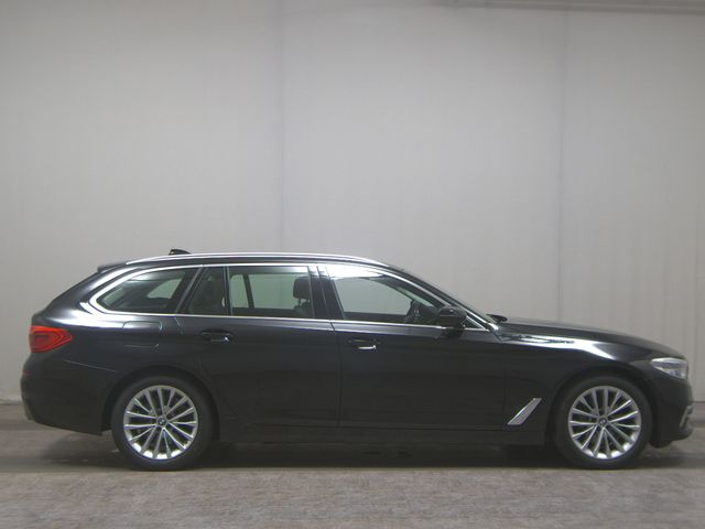 BMW 540d Touring XDr Luxury-Line Leder Pano LED+ HuD BMW 540d Touring XDr Luxury-Line Leder Pano LED+ HuD